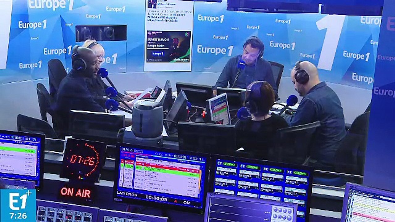 Silvio Berlusconi : "On peut arrêter l'interview ? J'ai oublié ma moumoute à l'accueil !"