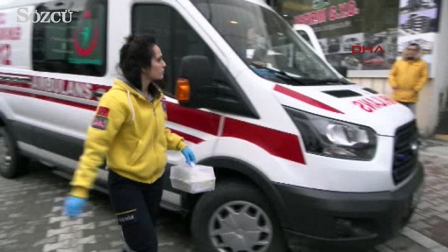 Esenyurt Belediyesi'nin ek hizmet binasında silah sesleri duyuldu