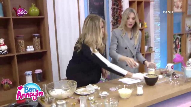 Tavada Pizza yapımı