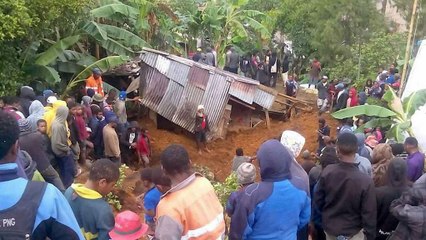 Death toll from Papua New Guinea quake rises