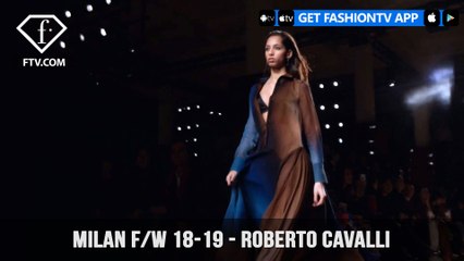 下载视频: Milan Fashion Week Fall/Winter 18-19 - Roberto Cavalli | FashionTV | FTV