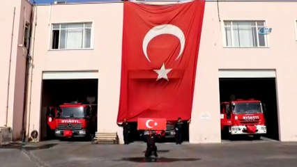 İtfaiyecilerden Mehmetçik’e destek