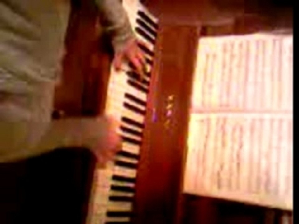 'ma au piano