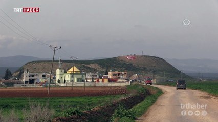 Hataylı çobanın yaptığı "dev Türk bayrağına" ziyaretçi akını