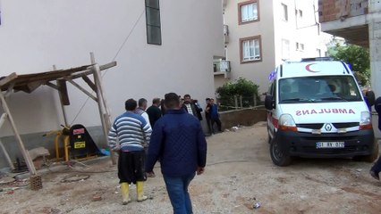 İnşaattan düşen işçi öldü - ADANA
