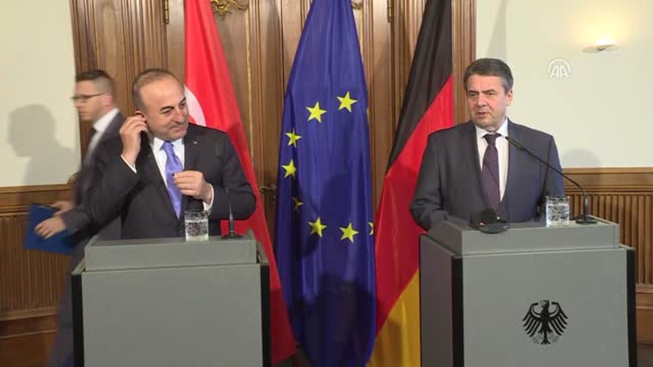 Almanya Dışişleri Bakanı Gabriel - Salih Müslüm'ün İadesi