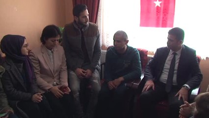 Üniversite Öğrencilerinden Afrin Gazilerine Ziyaret