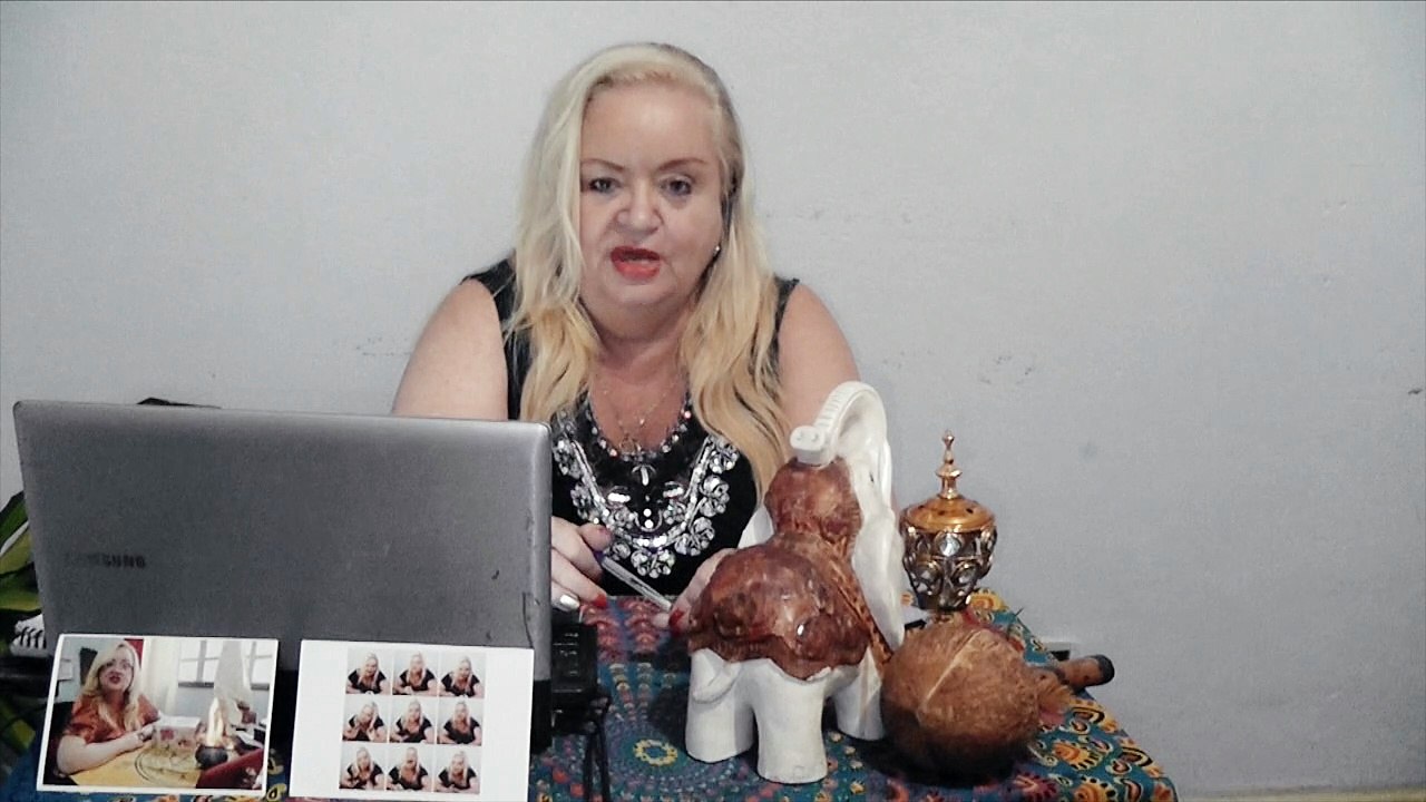 A CURA ! - SANDRA SUSI