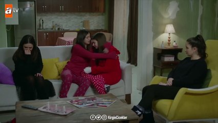 Kızların en büyük destekçisi Feride! - Kırgın Çiçekler 112.Bölüm