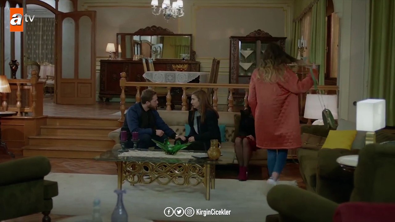 Serkan’a her şeyi anlatan Cemre! - Kırgın Çiçekler 112.Bölüm