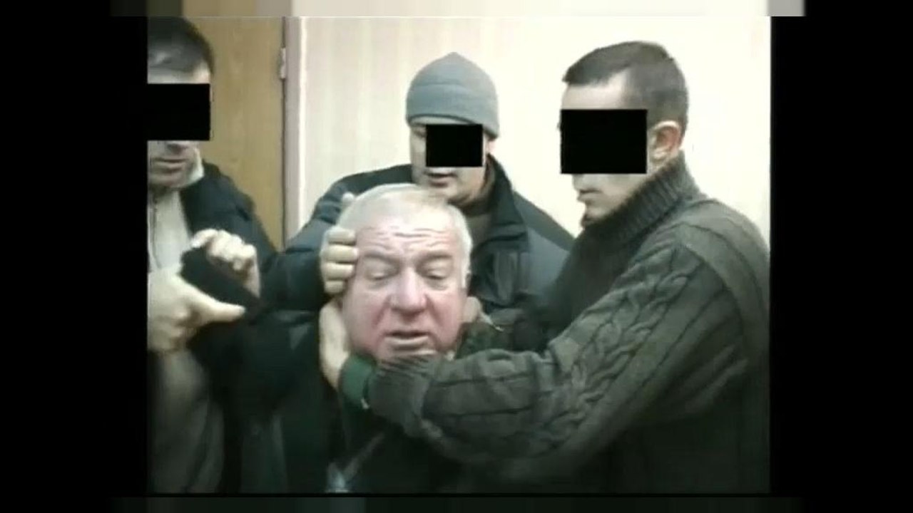 Gravissime le condizioni dell'ex spia russa ricoverata in un ospedale inglese