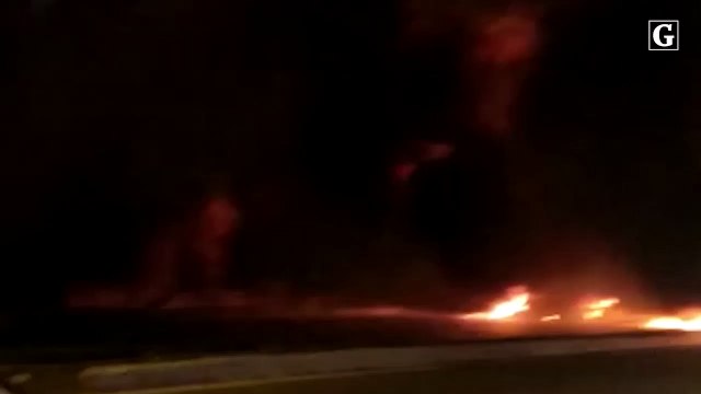 Manifestação na avenida Carlos Lindenberg em Vila Velha