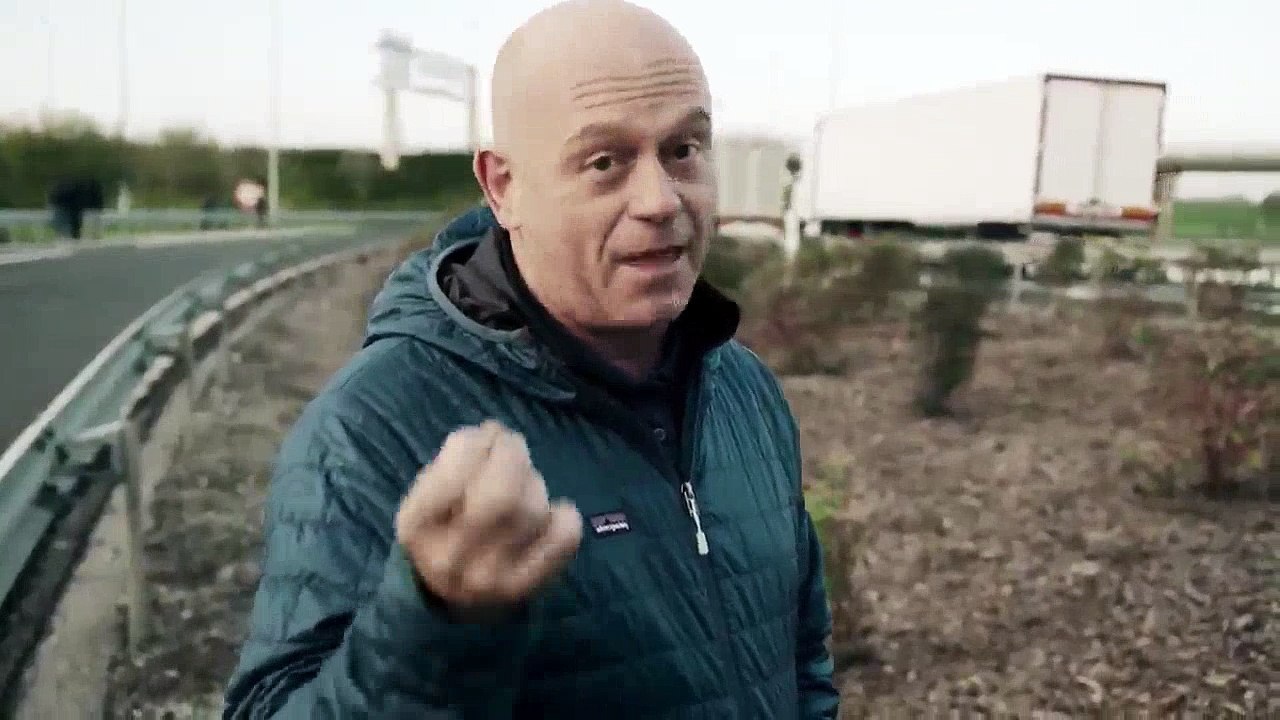 Ross Kemp Extreme World S04 E04 Calais