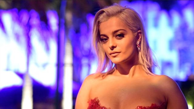 Celebrities Answer What Award They Would Give Out on the Oscars Red Carpet