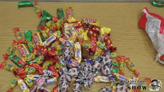 a lot of candy, toys, kinder, много конфет HD