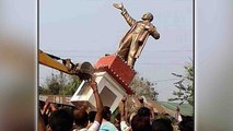 Tripura : Statue of Lenin brought down at Belonia College Square in Agartala | Oneindia News