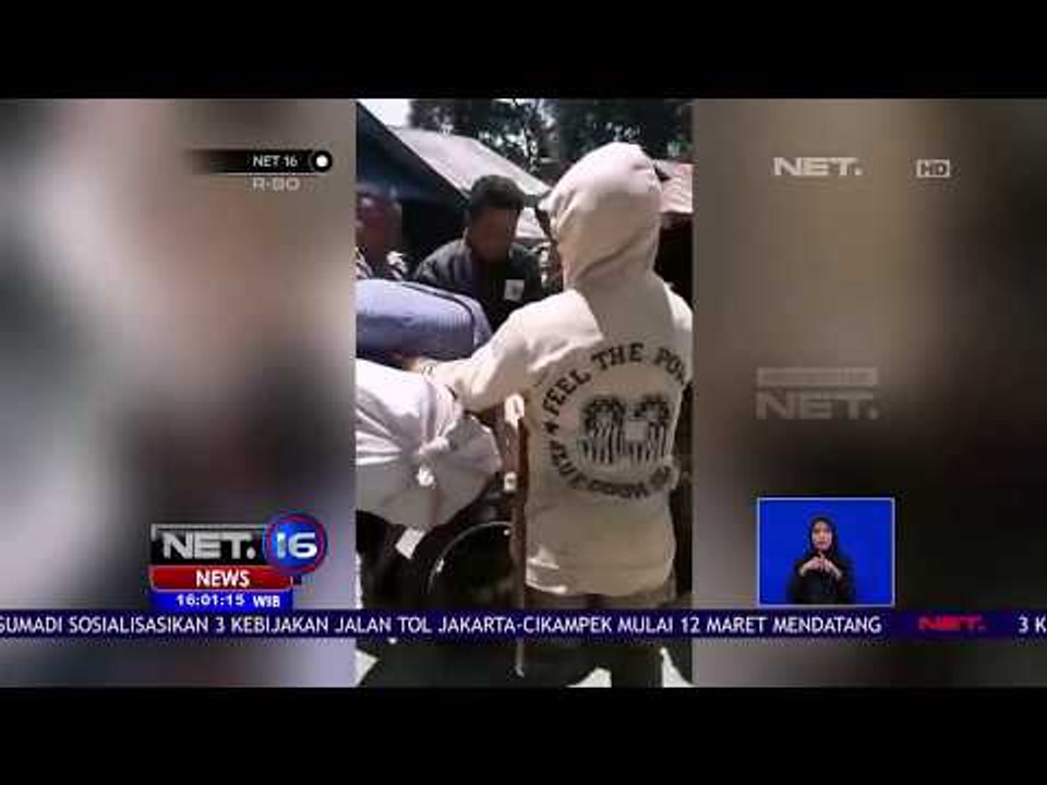 Bawa Jenazah Dengan Di Bonceng Karena Minimnya Akses Jalan  NET 16