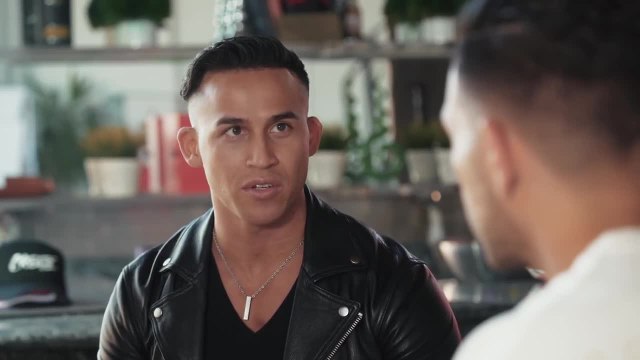 Leaders Create Leaders S3 EP16: Own Your Story Ft. Yahya Bakkar