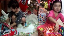 Christmas 2016 Opening Presents Surprise Toys Lorraine Toys Videos