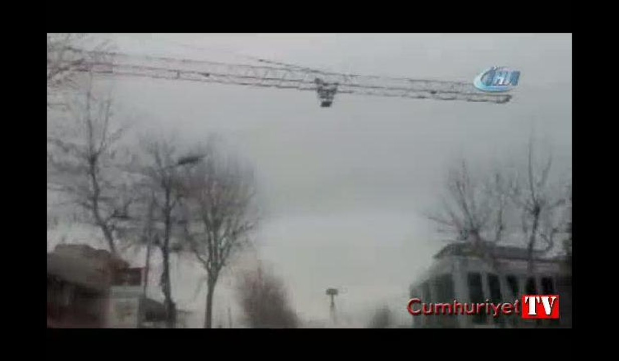 E-5'te büyük tehlike! Yurttaş cep telefonuyla görüntüledi