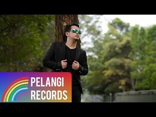 Teguh Permana - Entah Siapa (Official Music Video)