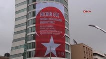 ABD Büyükelçiliği Karşısındaki Dev Afişte Terörle Mücadele Mesajı