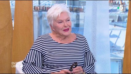 Portrait et interview de Line Renaud