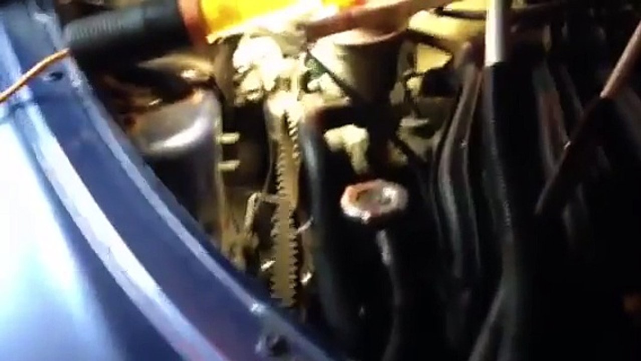 Pt cruiser timing belt change (part 2) video Dailymotion