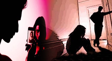 ஆபாச படங்களுக்கு அடிமையான மகன்...கையை வெட்டிய தந்தை!-  வீடியோ