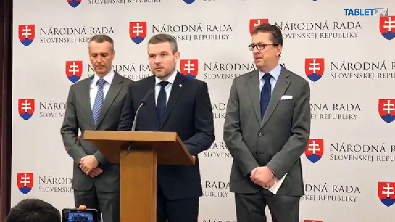 ZÁZNAM: Brífing podpredsedov strany Smer-SD