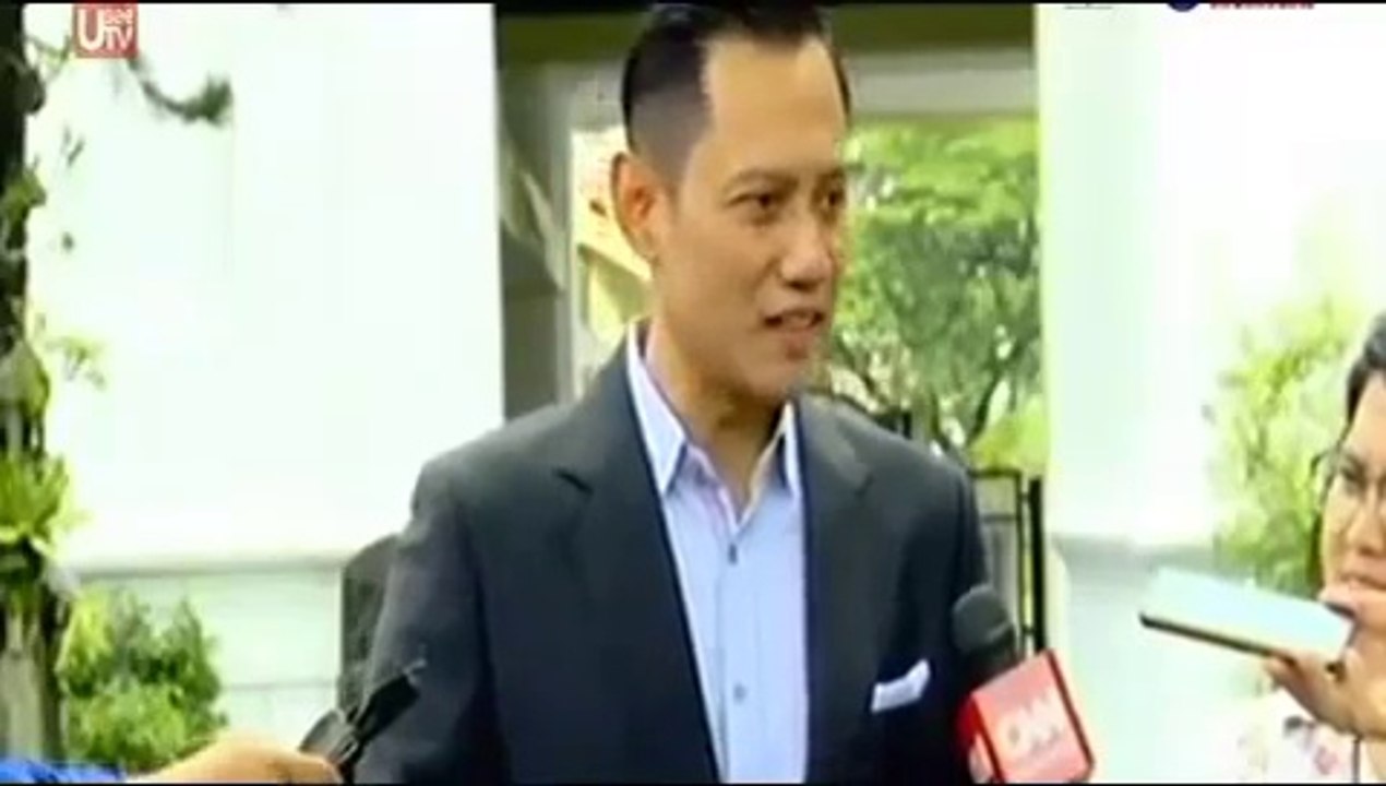 SETELAH PSI DAN PERINDO KINI DEMOKRAT!!  AHY AKUI JOKOWI KANDIDAT TERKUAT...  PRABOWO DAN SBY SAJA KALAH