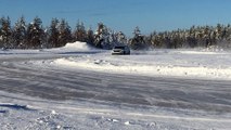 VIDEO: Mira qué drift sobre hielo con un Skoda Kodiaq