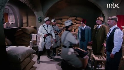 النمس يضرب مثلا للوطنية !