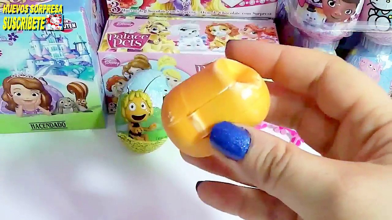 3 huevos con sorpresa, la abeja Maya, princesa Sofia de Disney y kinder sorpresa español castellano
