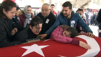 GBT sorgulamasında şehit olan polisin töreninde gözyaşları sel oldu