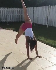 Voici le genre d'exercice physique aussi dur à réaliser qu'agréable à regarder