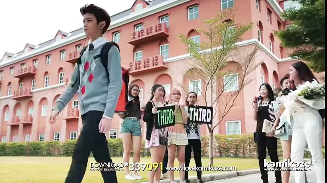 (7) Ban Ja Tu Meri Rani -- Tumhari Sulu -- (Reminder) Third Kamikaze -- Cute Thai mix