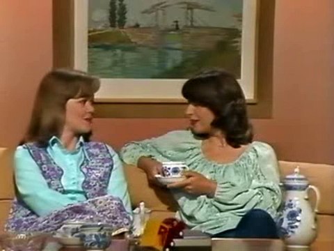 BBC Follow Me Intermediate 7.What's it like