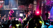 Gece Kulübü Sahibi, Sahne Alan Şarkıcıya Eve Bırakma Bahanesiyle Tecavüz Etti