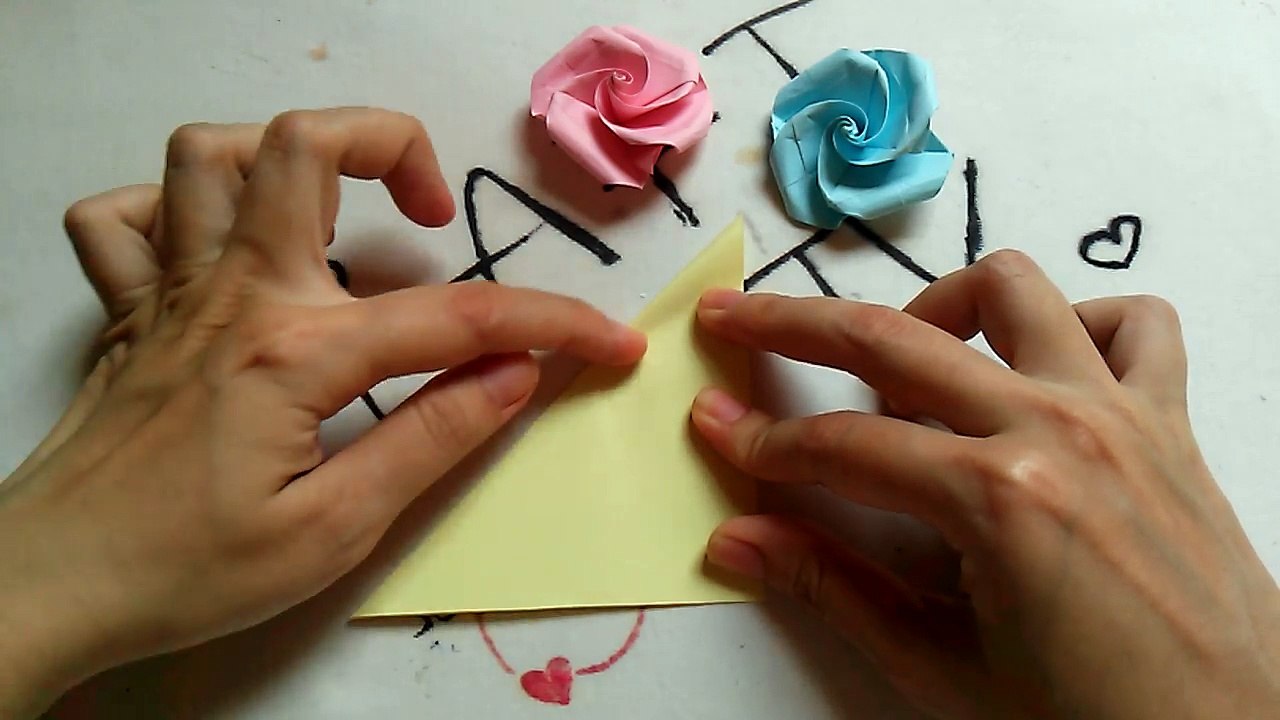 Origami Easy - Origami Flower Tutorial