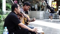 Blind singers break through Bangkok's sound barrier