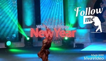 Arnold classic 2018 william bonac posing with kae green