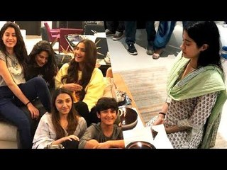 Jhanvi Kapoor's 21st Birthday Celebration with Kapoor family | Bollywood Buzz