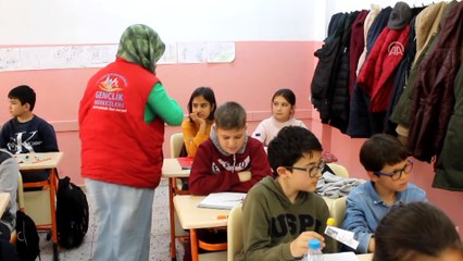 Çocuk istismarına karşı 'şekerli not' - KIRŞEHİR