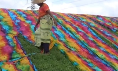 Yuk! Intip Proses Jemur Kain Pantai Sukoharjo