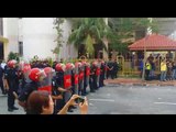 Penang cops tame crowd ‘protesting’ against GE14 results
