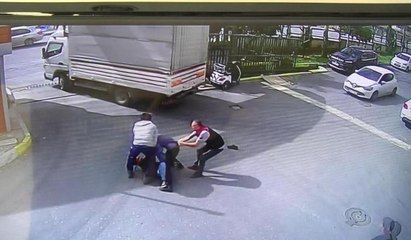 Suriyeli iki grup birbirine girdi: 1 ölü... Kavga güvenlik kamerasında
