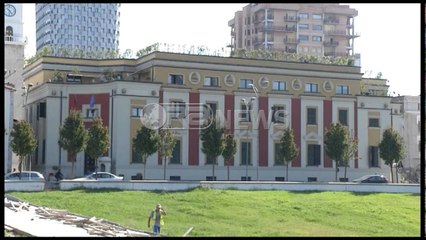 Ora News – Sheshi “Skënderbej”, bllokohet aksi nga Muzeu drejt Energjitikës