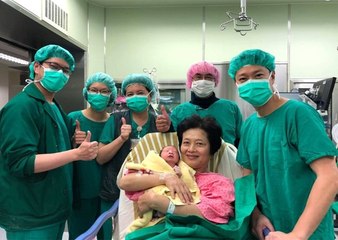 Tayvanlı Kadın, 62 Yaşında Normal Doğumla Anne Oldu