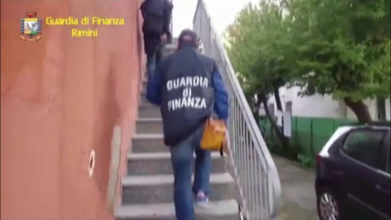 Ora News – Rimini, sekuestrohen 90 kg heroinë, arrestohen dhe shqiptarë